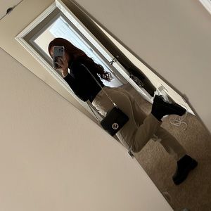 Meet your Posher, Regina